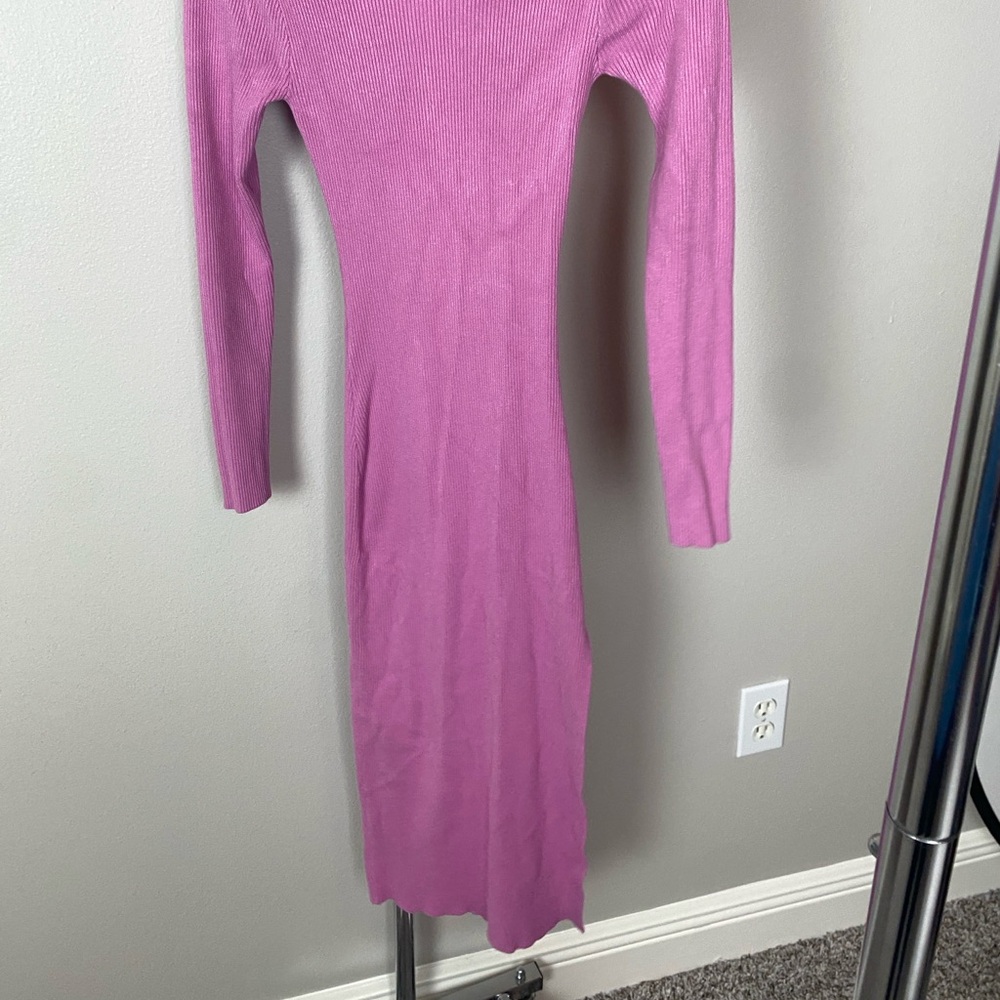 Vici Hold that thought Ribbed mock neck midi Dress